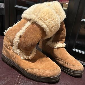 UGG boots size 9 good condition $35